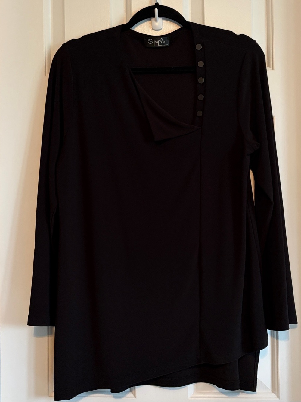 🇨🇦SYMPLI Black Long-Sleeve Asymmetrical Button Accent Top  US10